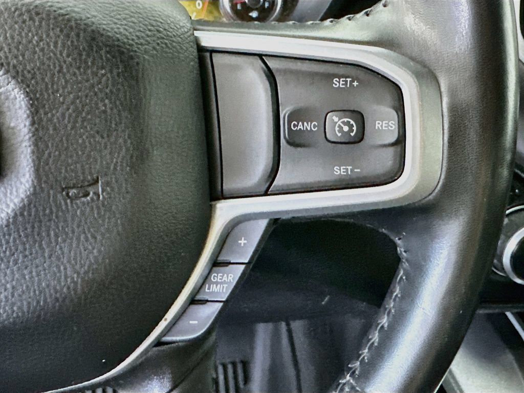Used 2022 RAM 1500 Big Horn AWD/4WD image 26