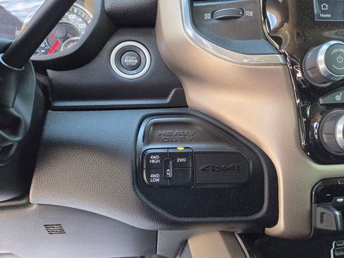 Used 2022 RAM 2500 Laramie image 24