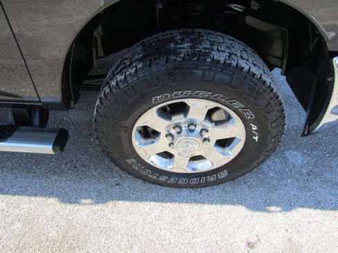 Used 2018 RAM 2500 Big Horn image 15