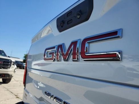New 2026 GMC Sierra 1500 SLT w/ SLT Premium Plus Package AWD/4WD image 7
