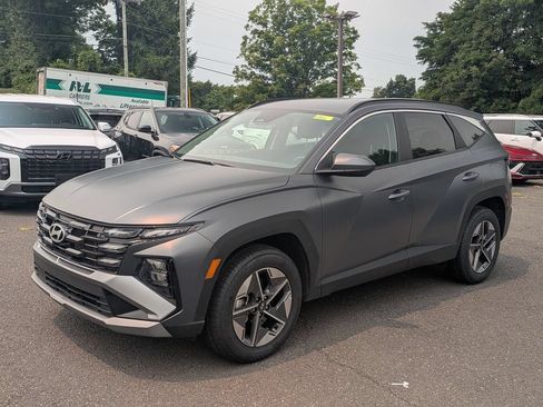 Certified 2025 Hyundai Tucson SEL AWD/4WD image 5