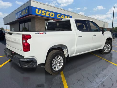 Used 2024 Chevrolet Silverado 1500 LT AWD/4WD image 5