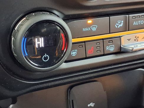 Used 2021 Ford Bronco Wildtrak image 5