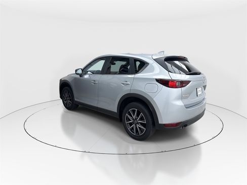 Used 2018 MAZDA CX-5 Touring w/ Preferred Equipment Package image 6