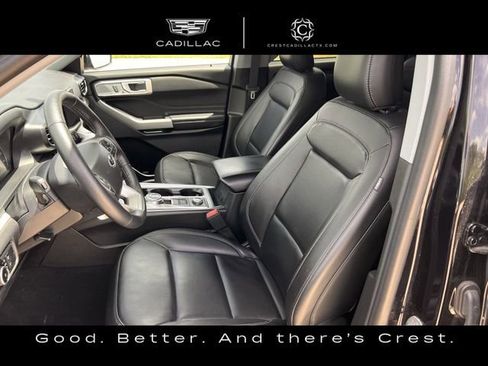 Used 2023 Ford Explorer XLT w/ Equipment Group 202A AWD/4WD image 21