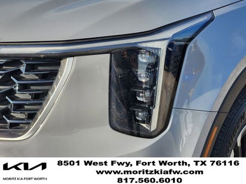 Certified 2024 Kia Sorento S w/ Panoramic Sunroof Package FWD image 7