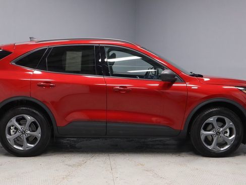 Certified 2025 Ford Escape ST-Line w/ Cold Weather Package image 12