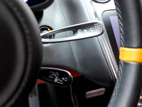 Used 2019 McLaren 600LT RWD image 56