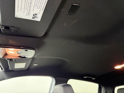 Used 2023 Chevrolet Colorado Trail Boss w/ Technology Package image 14