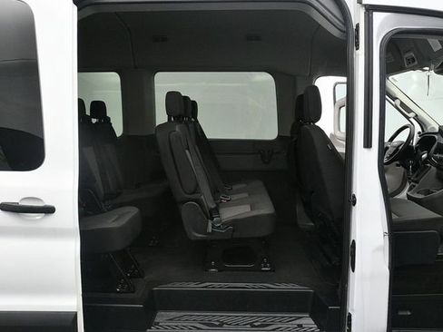 Used 2022 Ford Transit 350 XLT image 11