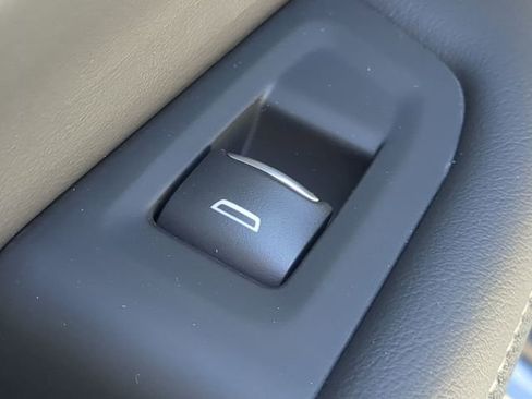 New 2026 Chevrolet Tahoe Premier image 38