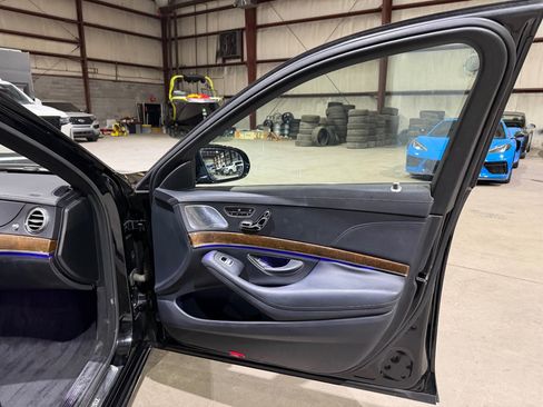 Used 2015 Mercedes-Benz S 550 4MATIC Sedan image 24