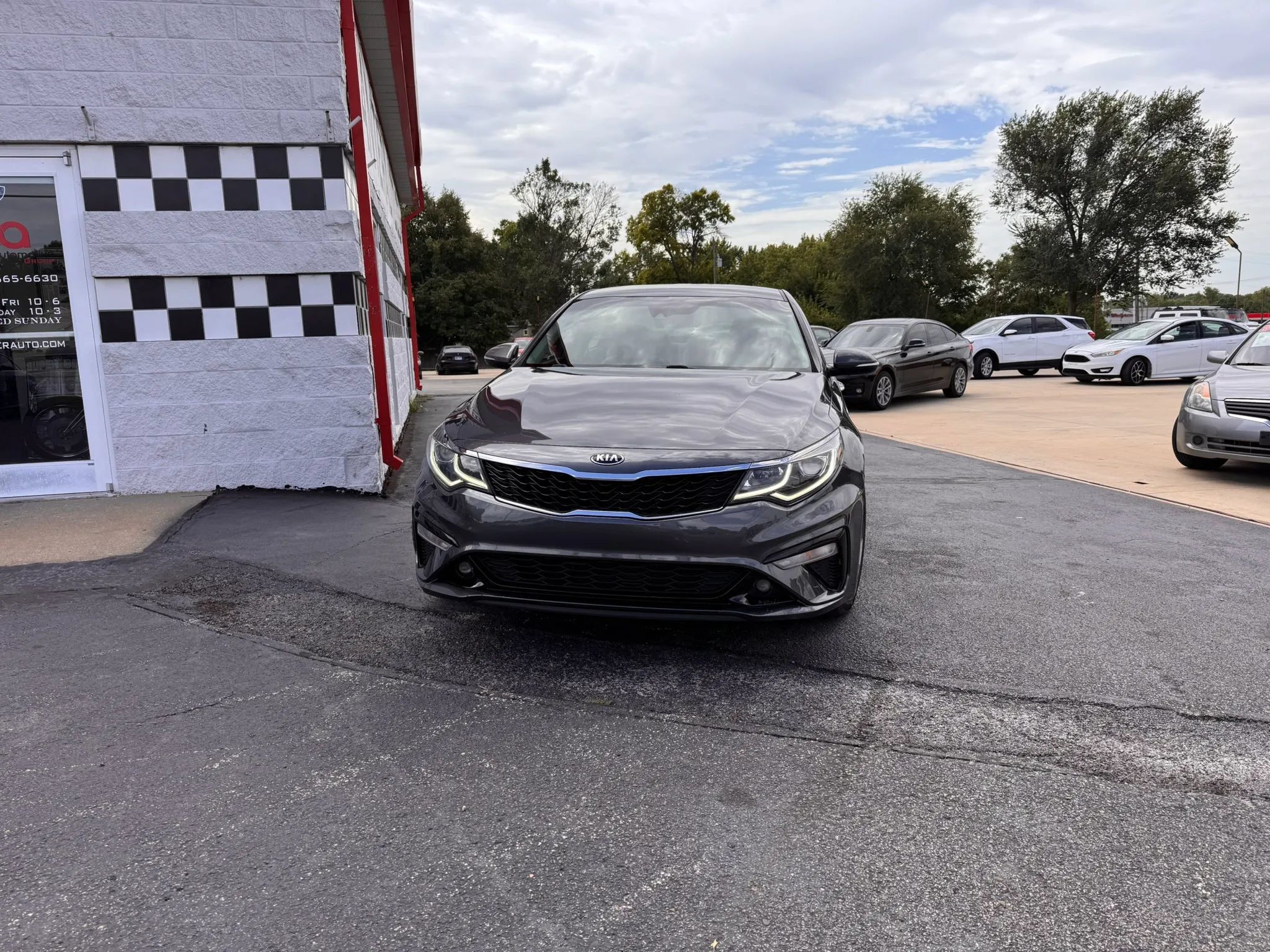 Used 2020 Kia Optima S FWD image 3