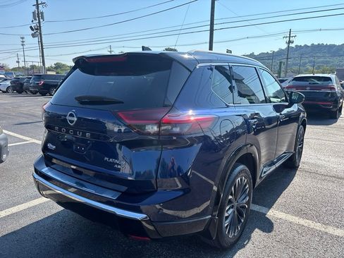 Used 2024 Nissan Rogue Platinum w/ Platinum Premium Package AWD/4WD image 7