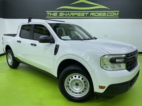Used 2023 Ford Maverick XL image 1