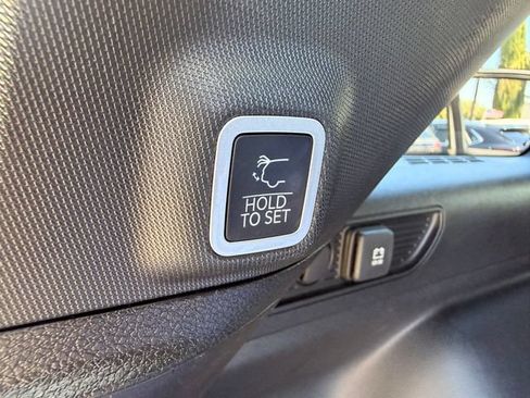 Used 2023 Jeep Grand Cherokee Altitude AWD/4WD image 24