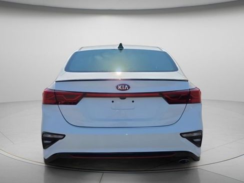 Used 2021 Kia Forte GT-Line w/ GT-Line Premium Package FWD image 5