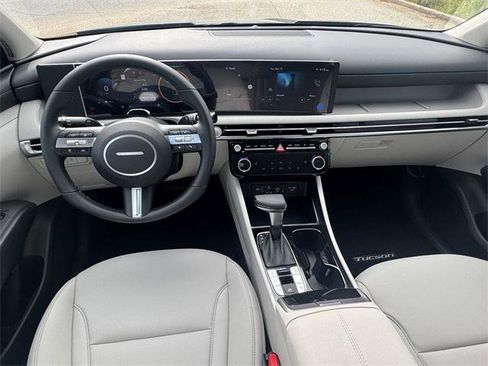 New 2025 Hyundai Tucson SEL image 22