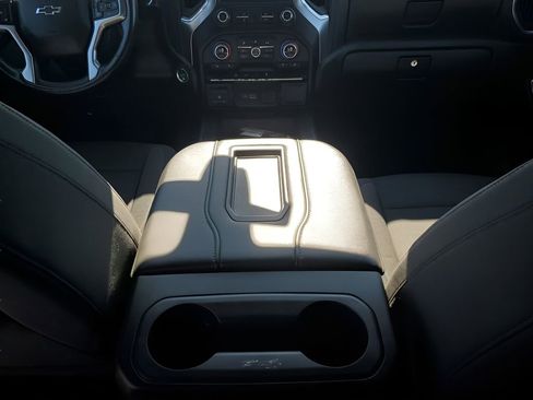 Used 2021 Chevrolet Silverado 1500 RST image 22