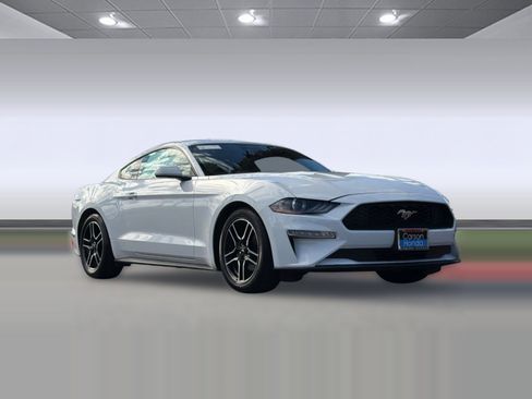 Used 2023 Ford Mustang Premium image 6