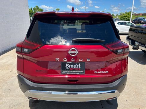 Used 2023 Nissan Rogue Platinum w/ Platinum Premium Package FWD image 5