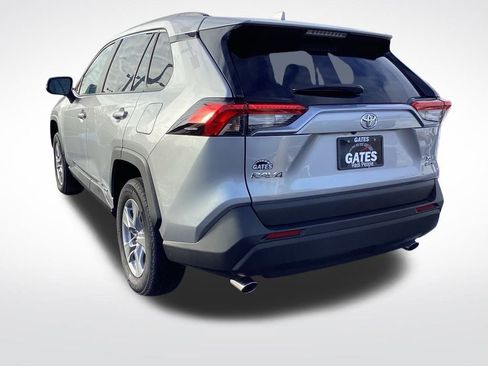 Used 2025 Toyota RAV4 XLE image 7
