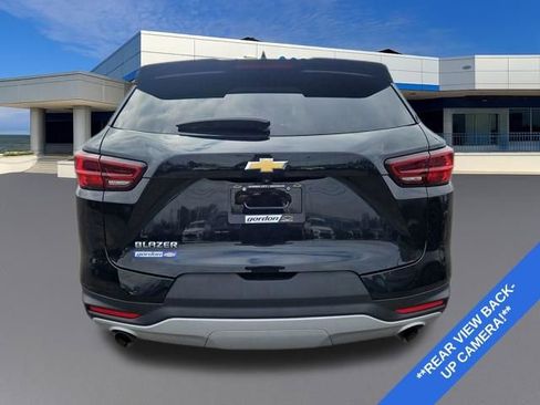 Used 2023 Chevrolet Blazer LT w/ Convenience Package image 4