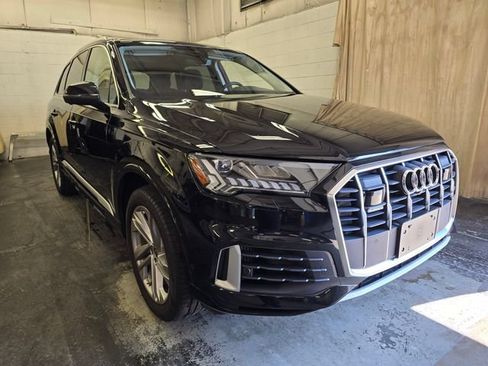 Used 2023 Audi Q7 3.0T Premium Plus AWD/4WD image 4