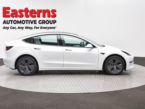 Used 2023 Tesla Model 3 Standard Range RWD image 4
