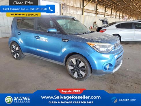 Used 2018 Kia Soul + FWD image 5