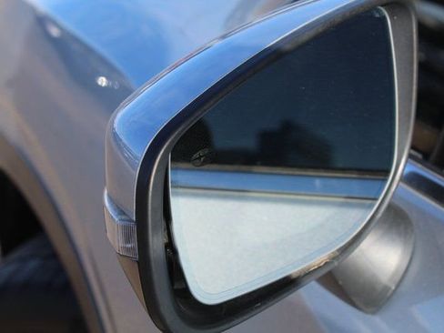 Used 2021 Subaru Ascent Limited w/ Technology Package image 20