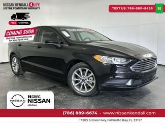 Used 2017 Ford Fusion SE w/ Fusion SE Technology Package video 1