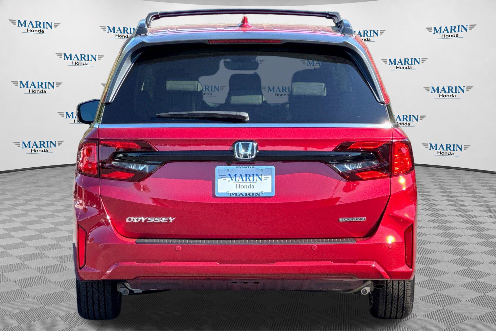 New 2027 Honda Odyssey Touring image 4