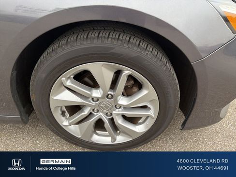 Used 2019 Honda Accord LX image 4