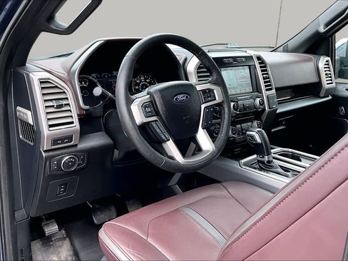 Used 2016 Ford F150 Platinum w/ Equipment Group 701A Luxury AWD/4WD image 18