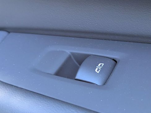 New 2026 Chevrolet Tahoe LS w/ LS Custom Edition AWD/4WD image 37