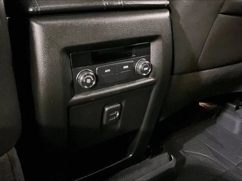 Certified 2023 Chevrolet Traverse LT w/ LPO, Floor Liner Package AWD/4WD image 26