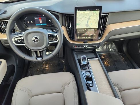 New 2026 Volvo XC60 B5 Plus w/ Protection Package Premier image 16