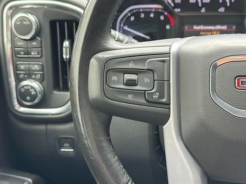 Used 2021 GMC Sierra 1500 Elevation w/ LPO, Elevation Black Package AWD/4WD image 16
