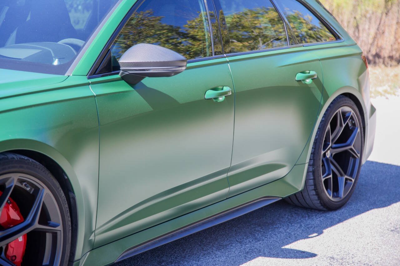 Used 2024 Audi RS 6 performance AWD/4WD image 19