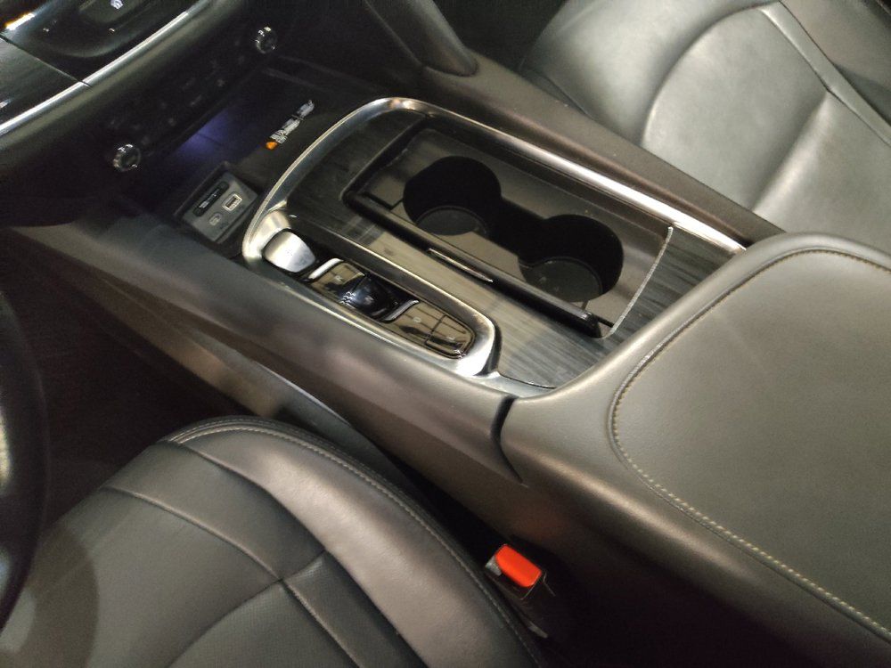 Used 2022 Buick Enclave Premium FWD image 26