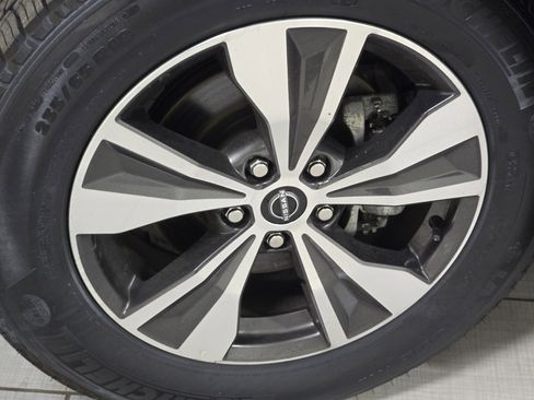 Used 2024 Nissan Murano SV image 7