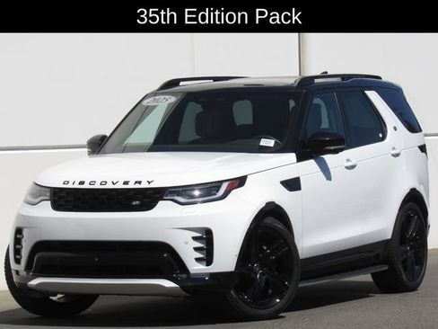 Used 2025 Land Rover Discovery Dynamic SE AWD/4WD image 1