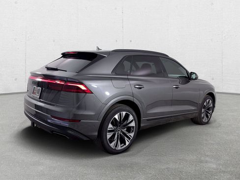 New 2025 Audi Q8 Premium Plus AWD/4WD image 6