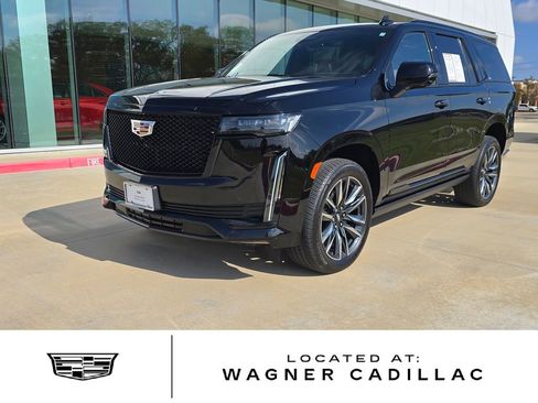 Used 2024 Cadillac Escalade Sport Platinum AWD/4WD image 1