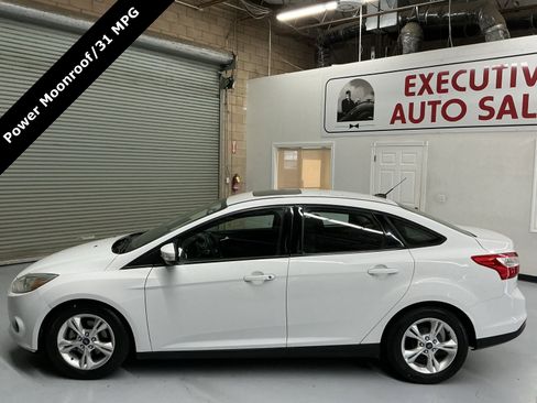 Used 2014 Ford Focus SE image 8