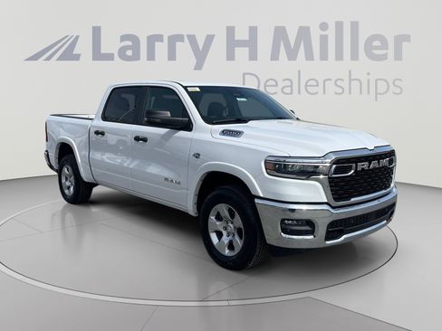 New 2026 RAM 1500 Big Horn AWD/4WD image 7