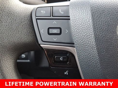 Used 2025 Toyota Camry LE image 20