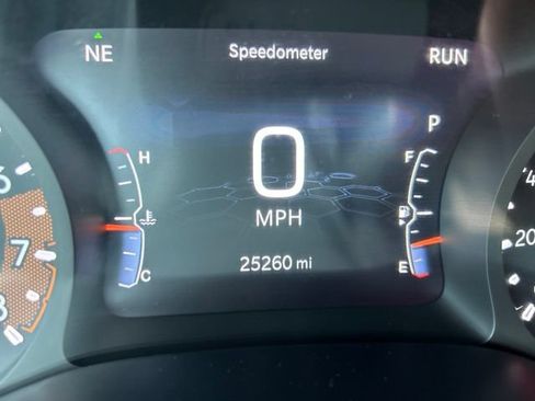 Used 2025 Jeep Compass Limited AWD/4WD image 12