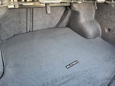 Used 2019 Nissan Altima 2.5 SV FWD image 16